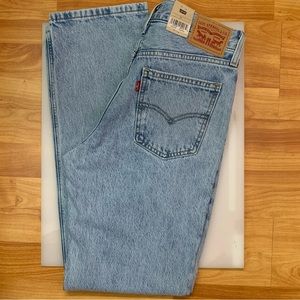 Levi’s Low Pro Straight Women Jeans 26 NWT